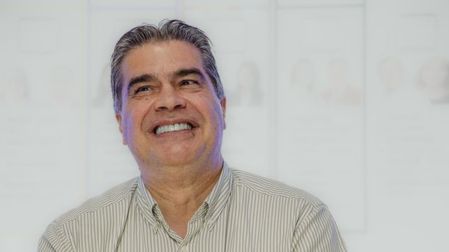 El exgobernador de Chaco Jorge Capitanich fue indagado e insistió en que la causa que lo tiene en el banquillo no tiene ni pies ni cabeza.