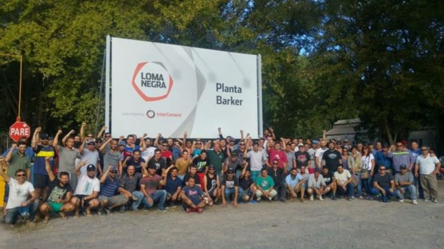 la empresa que macri puso como modelo se apresta a despedir 200 trabajadores