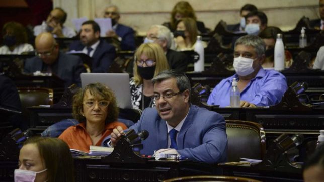 fmi: martinez preve que habra un debate intenso pero abreviado en el congreso