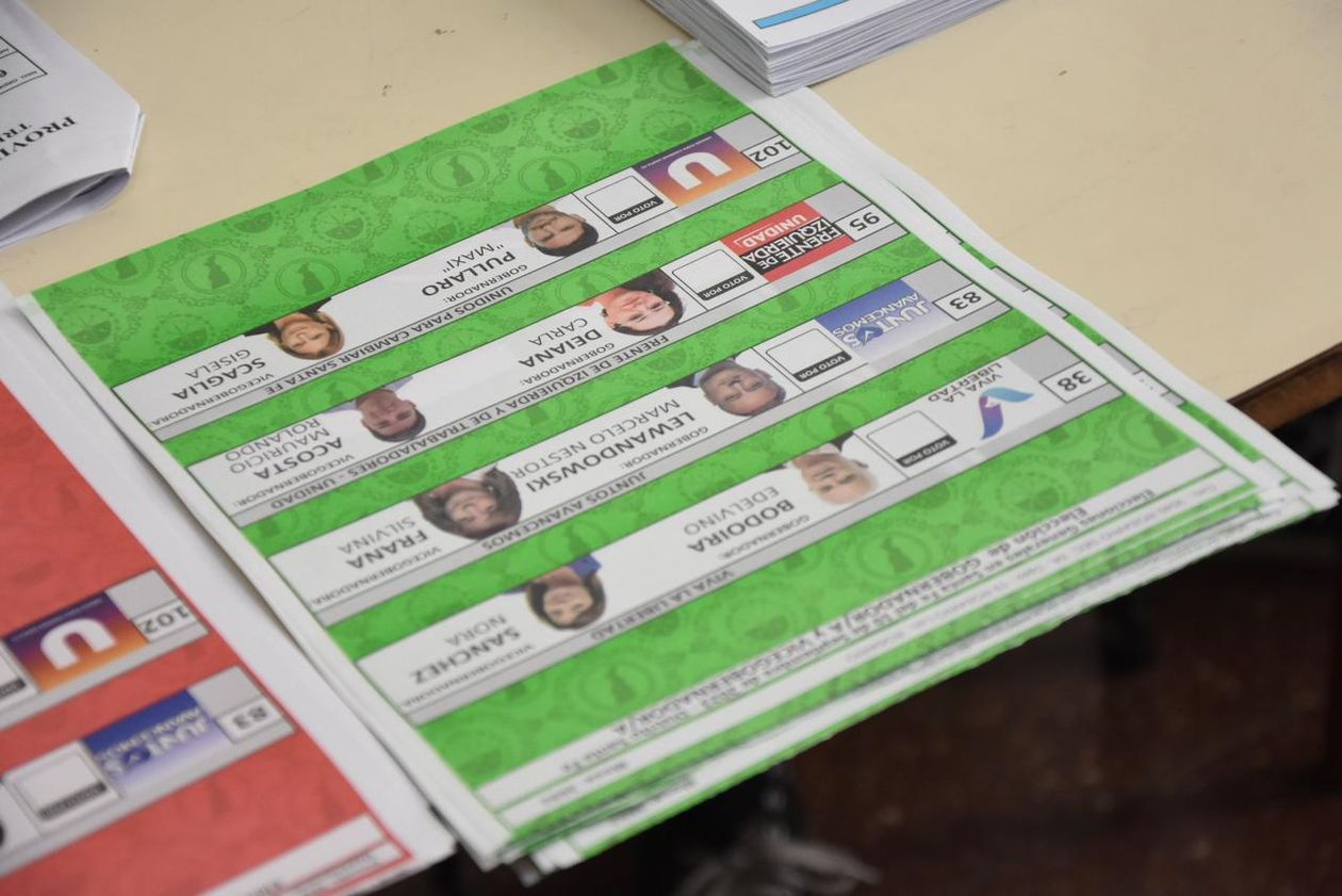 Santa Fe vota con el sistema de boleta única de papel (Foto: Maia Sacco)