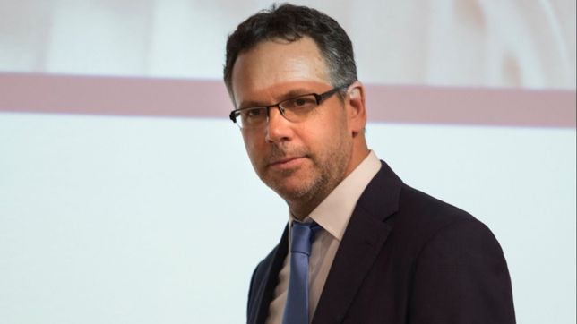 sandleris extendera a 2019 la vigencia de la banda de flotacion cambiaria