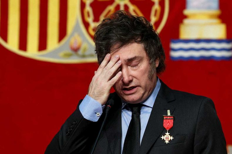 Intento de golpe en Bolivia: la democracia en alerta y el silencio de Javier Milei