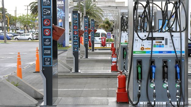 Las naftas se disparan y calientan la inflación con una guerra en Irán que Donald Trump no consigue terminar.&nbsp;