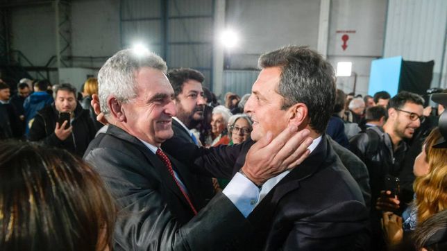 la campana de massa: arranque desordenado, acusaciones cruzadas y sin foto oficial