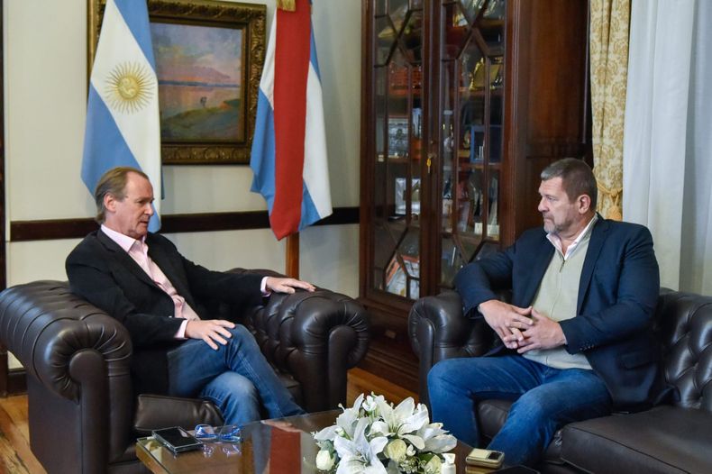 El gobernador Gustavo Bordet junto al candidato a intendente de Concordia, Armando Gay.&nbsp;