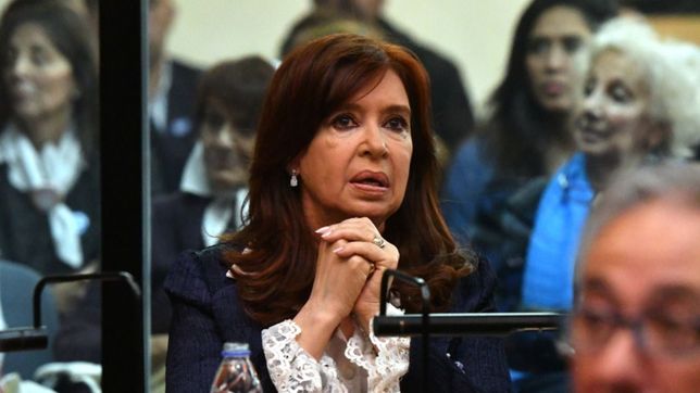 rechazaron los pedidos de cristina y sigue el juicio por la obra publica