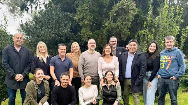 oposicion radical a kicillof, el metodo del pro para calmar la interna