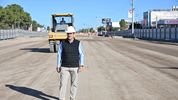 Mariano Gaido, intendente de Neuquén, este miércoles, en la obra de la Gran Avenida: gestión y construcción política.