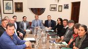 Paritarias en Santa Fe: ATE y UPCN aceptaron la propuesta de Pullaro y los docentes se encaminan al rechazo