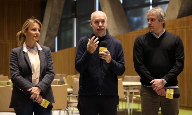 Horacio Rodríguez Larreta  Horacio Rodríguez Larreta