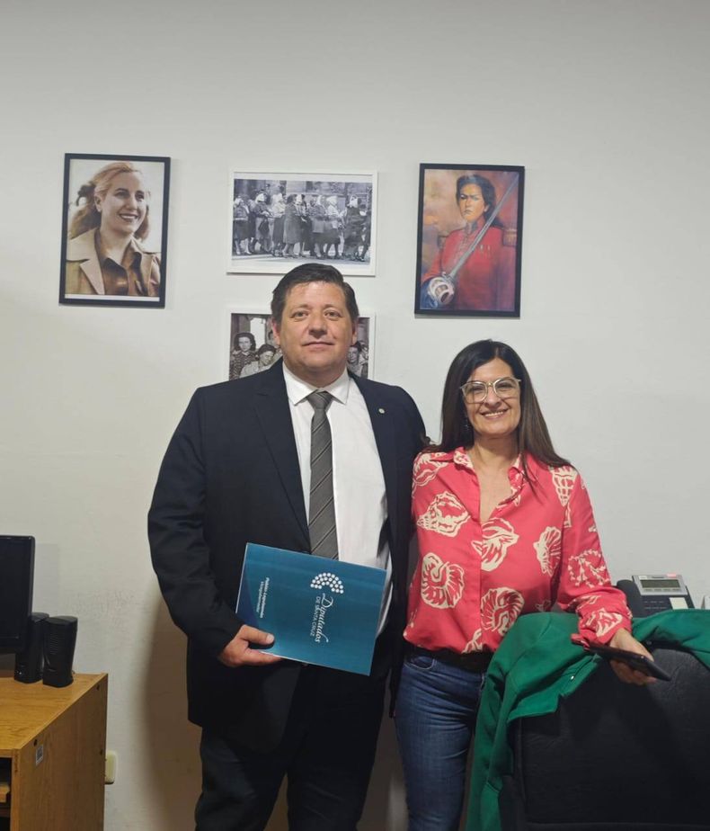 La diputada oficialista Barrientos (Libres del Sur) se ausent&oacute; de la sesi&oacute;n para facilitar la aprobaci&oacute;n de RIGI.