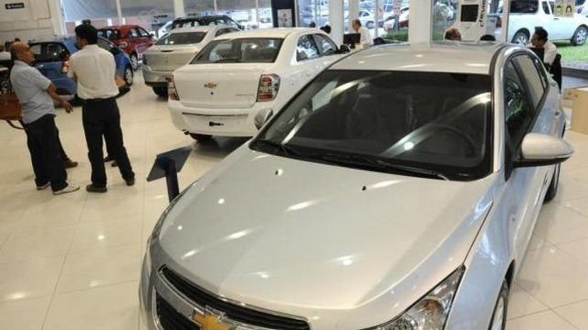 lejos del 0km: se venden la mitad de autos que en 2018