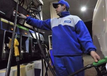 El Gobierno suspendió el aumento en el precio de los combustibles