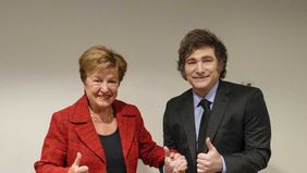 Kristalina Georgieva, la jefa del FMI, con Javier Milei.