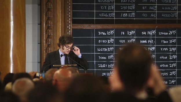 Recesión y desempleo: la economía de Javier Milei entra en fase panic show Recesión y desempleo: la economía de Javier Milei entra en fase panic show