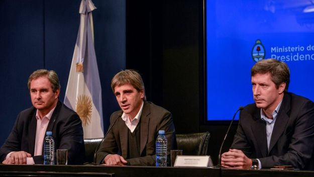 Para Caputo, el acuerdo cubre financiamiento hasta fin de 2019 y “más también”