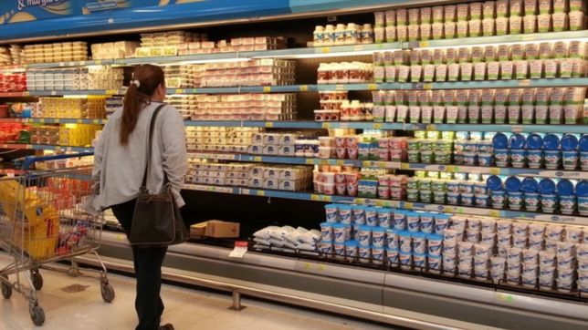 en octubre, una familia tipo necesito mas 72 mil pesos para no ser pobre