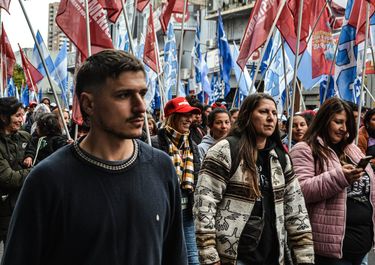 Gastón Tati Restagno, actual concejal de Santa Fe y dirigente muy cercano a Juan Grabois.