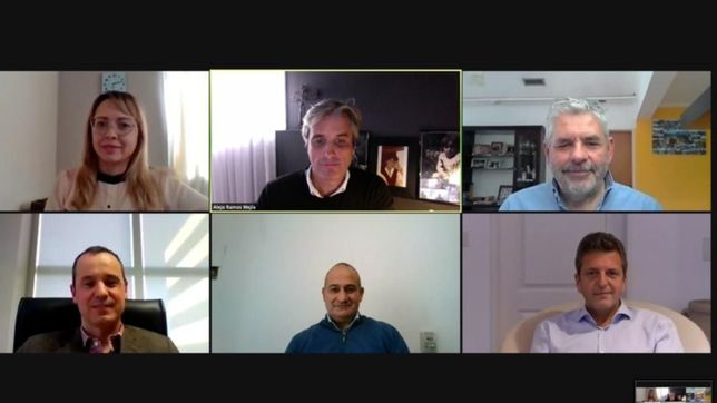 la foto de massa que avivo la interna de todos en rio negro