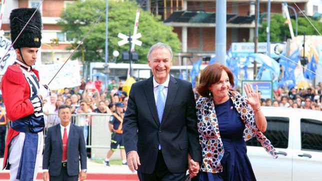 schiaretti 2023: millonaria apuesta en redes con foco en buenos aires