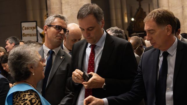 Menem, Adorni y Santilli.