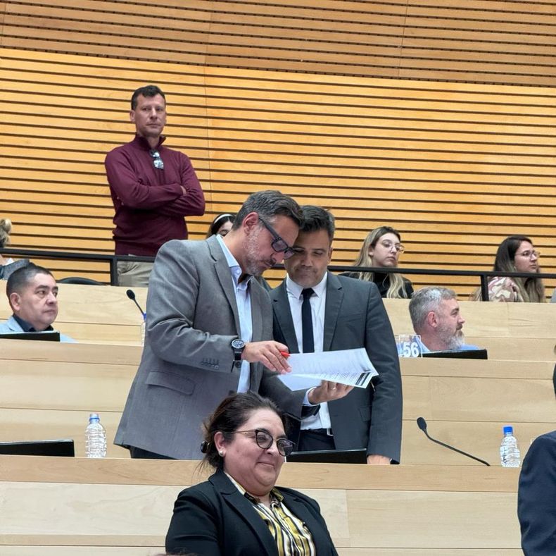 Miguel Siciliano y Facundo Torres Lima, las espadas del cordobesismo en la Legislatura de Córdoba.