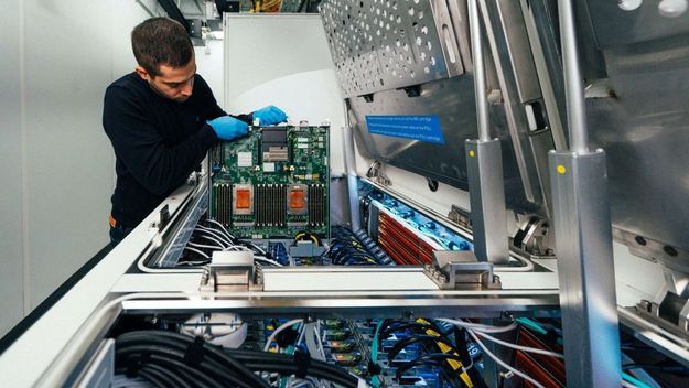 Súper-RIGI: el lado oscuro de los data centers que quiere traer Javier Milei