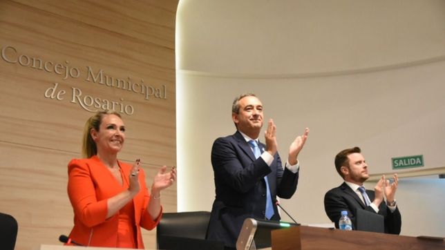 a diestra y siniestra: javkin acuerda con jxc y la centroizquierda a diestra y siniestra: javkin acuerda con jxc y la centroizquierda