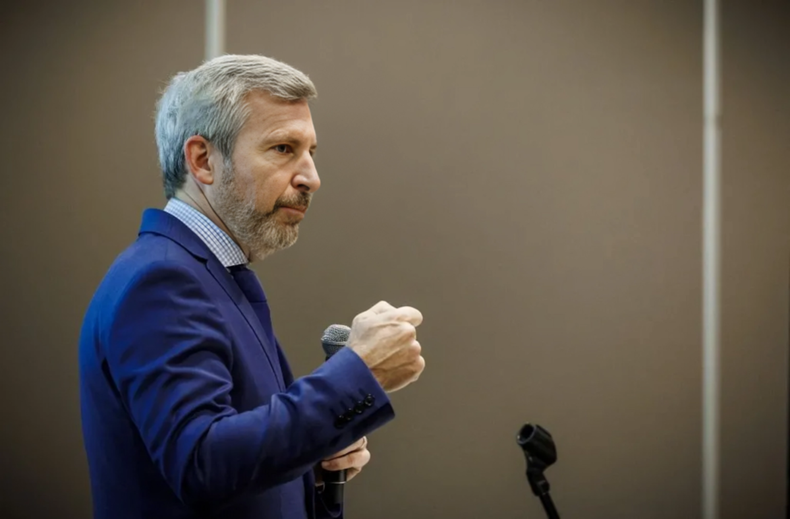 Rogelio Frigerio, gobernador de&nbsp;Entre Ríos. En su entorno aseguran que tiene tiempo para decir una alianza con&nbsp;LLA, con quienes los une el temor de una victoria del&nbsp;peronismo.