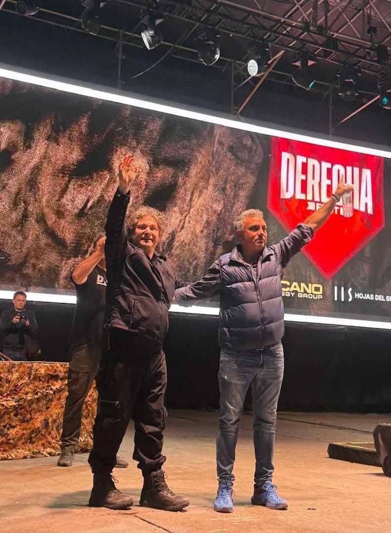 Javier Milei y Sebastián Pareja en el Derecha Fest (foto: captura de redes). Javier Milei y Sebastián Pareja en el Derecha Fest (foto: captura de redes).