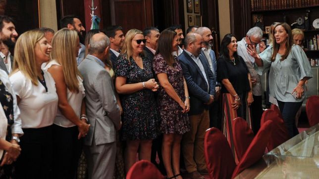 todos a la cancha, el mensaje de vidal a sus senadores todos a la cancha, el mensaje de vidal a sus senadores