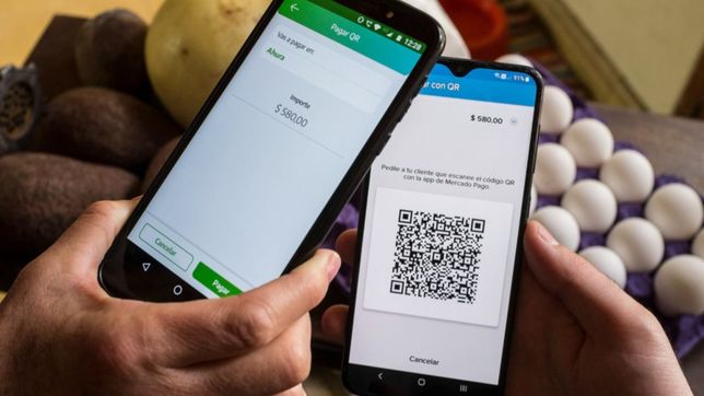 quienes pelean por el segundo puesto en la pista que domina galperin