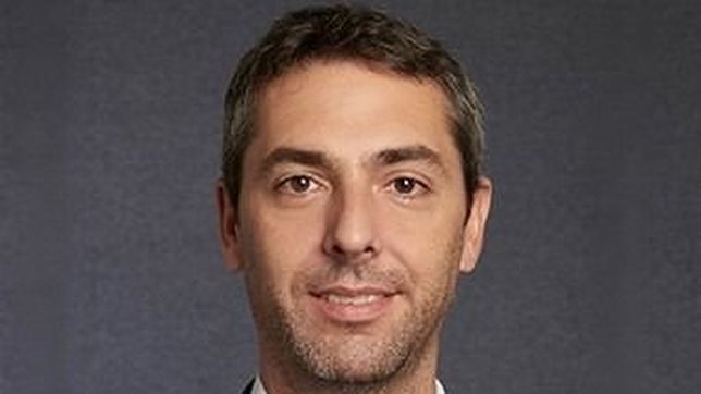 ¿y este quien es? el circulo rojo pide foto y telefono de hang