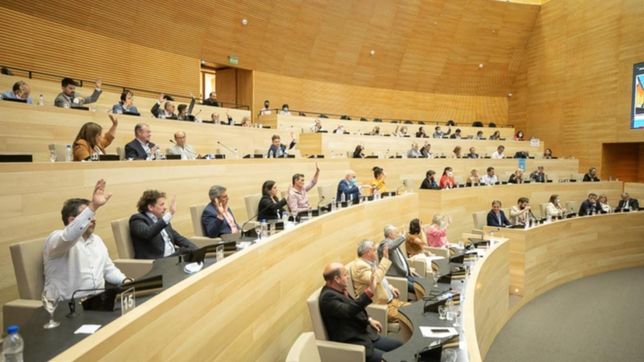 jxc se deshace en la interna del juego online y schiaretti pasa a cobrar