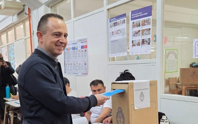El candidato a senador por el frente Defendamos Tierra del Fuego, Gastón Díaz. El candidato a senador por el frente Defendamos Tierra del Fuego, Gastón Díaz.