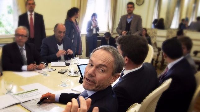 inseguridad: cambiemos y el massismo ahora se disputan quien esta del lado de la victima