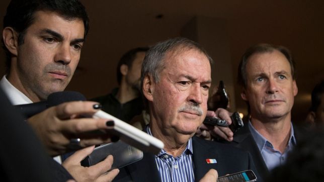 ajuste: el gobierno mete las cajas previsionales en la negociacion