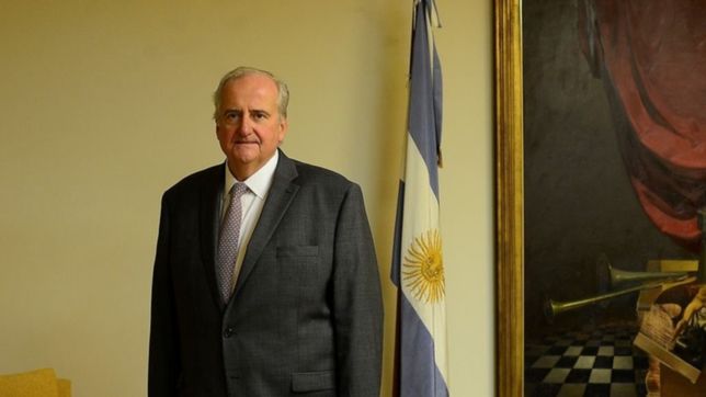 pagani y un salvado por la afip se cargan al hombro el plan felices pascuas