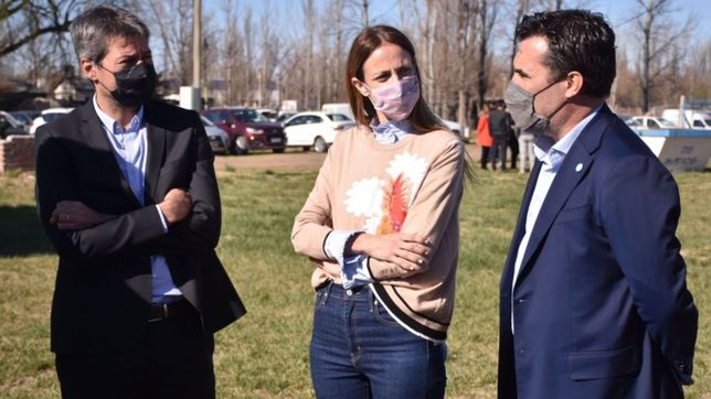 lammens se metio en la campana neuquina con un fuerte respaldo a bertoldi