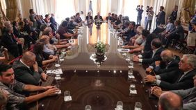 Gesto de buena voluntad de CEOs y gremios al plan económico de Fernández