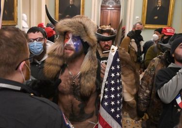 Trump, el peligro de la ultraderecha y una transición envenenada