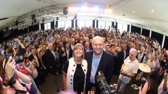 el peronismo santafesino, dividido ante el cambio de estrategia de perotti