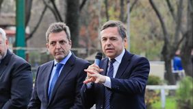 Massa junto a Diego Giuliano, alfil del ex minsitro de economía en Santa Fe Massa junto a Diego Giuliano, alfil del ex minsitro de economía en Santa Fe