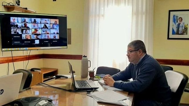 opositores en guardia por el proyecto que le da superpoderes a carreras