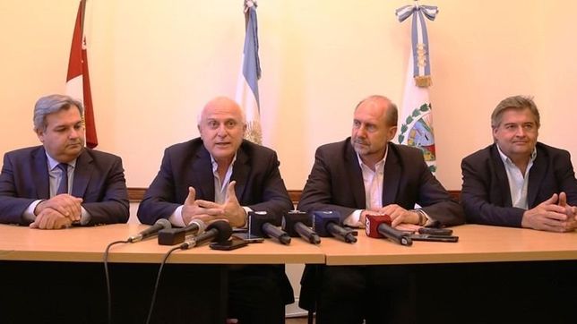 de salida, el socialismo agita la interna del peronismo santafesino