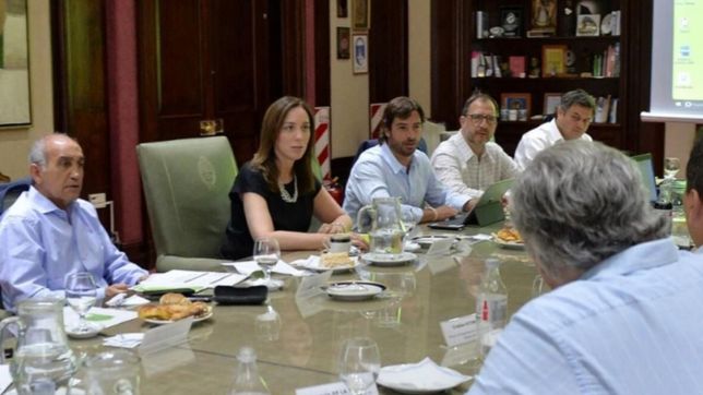encerrada con sus ministros, vidal disena plan proselitista anticrisis