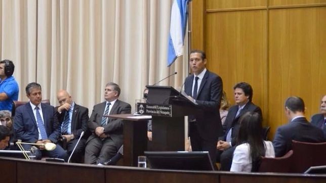 el avance de vaca muerta vuelve a marcar la agenda de gutierrez