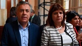 Abrazada a Cornejo, Bullrich retoma su tren presidencial en Rosario