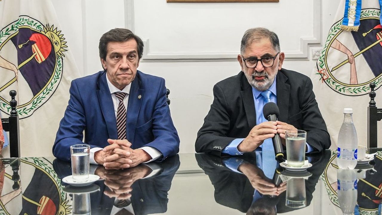 El gobernador de Jujuy Carlos Sadir con el intendente Raúl Chuli Jorge.