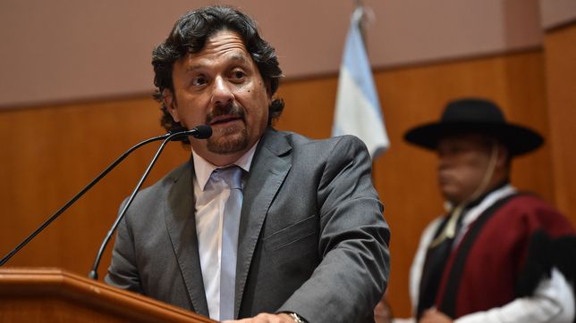 Gustavo Sáenz, gobernadoir de Salta.